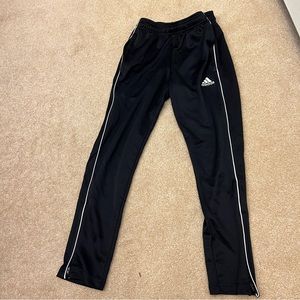 Adidas boys Core 18 training pants size Medium (10-12 big kids). Like new
